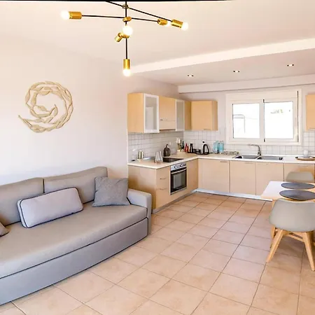 Villa Agape Blueline By *