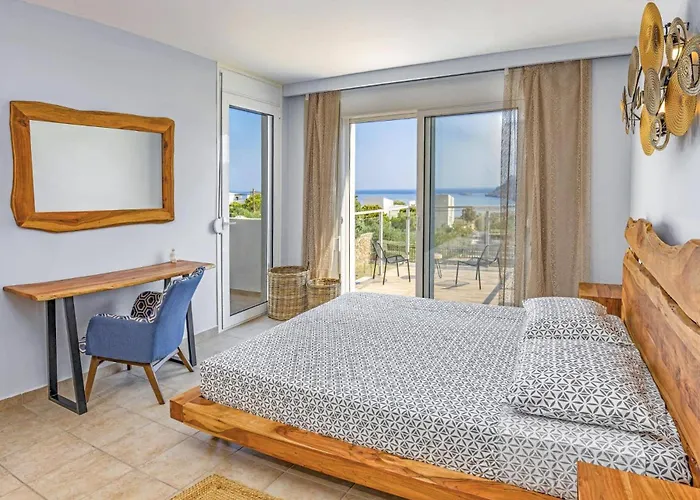 Villa Agape Blueline By